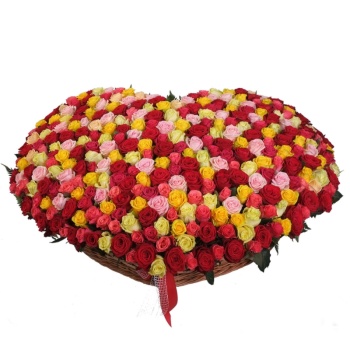 MIX из роз в виде сердца в корзине
